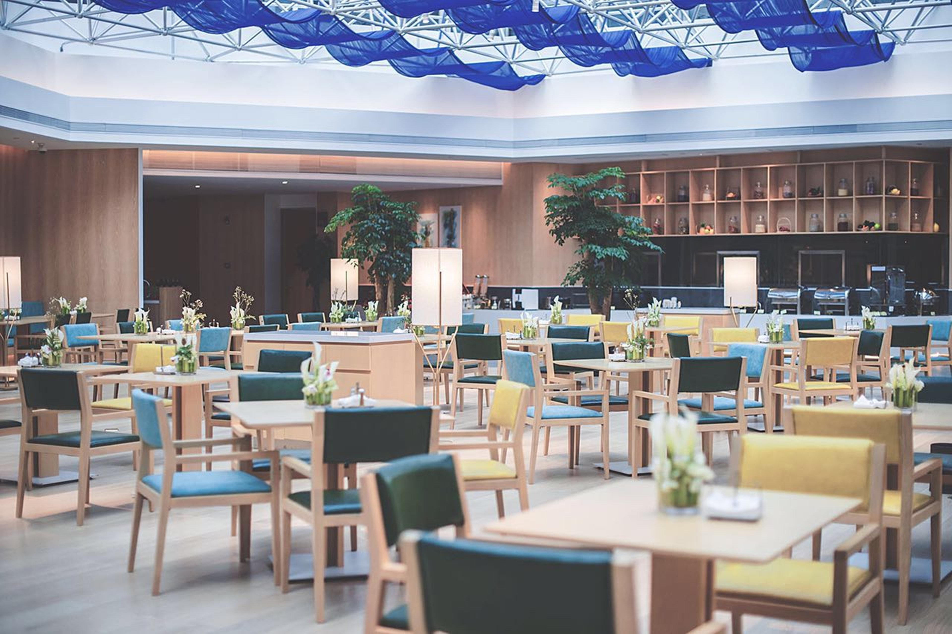 Holiday Inn Express Shanghai Songjiang Fangta, an IHG Hotel Bagian luar foto