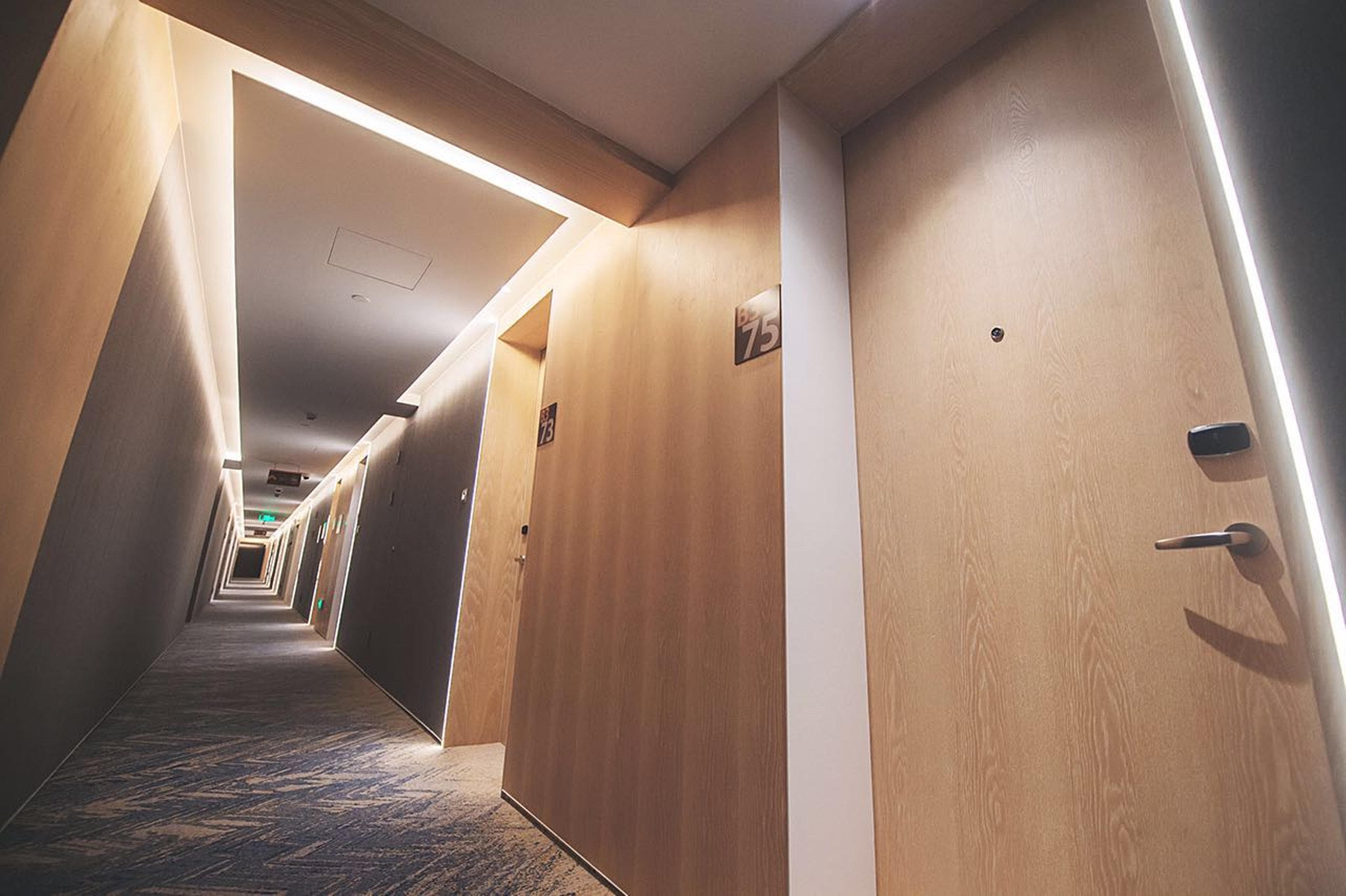 Holiday Inn Express Shanghai Songjiang Fangta, an IHG Hotel Bagian luar foto